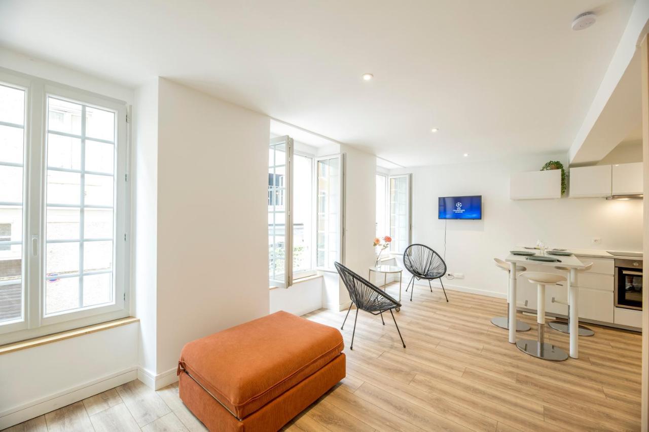 Quartier Du Chateau, Superbe Appartement Avec Parking По Екстериор снимка
